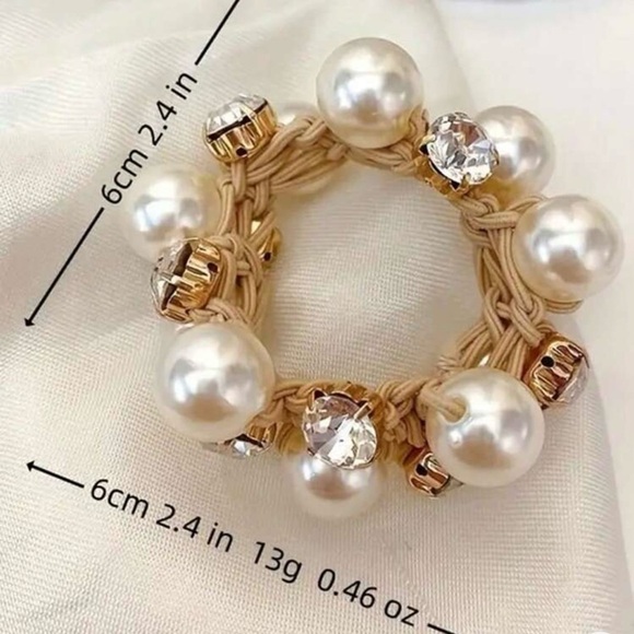 ☘️☘️☘️Set of 3 elegant elastic hair ties.☘️☘️☘️ - Picture 4 of 6